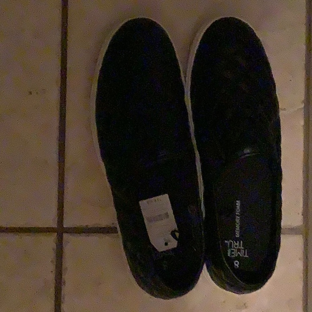 Memory foam black slip on loafers